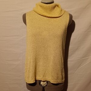 🥭Josephine Chaus Medium Gold Sleeveless Top